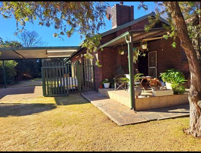 3 BEDROOM HOUSE FOR SALE IN RHODESFIELD